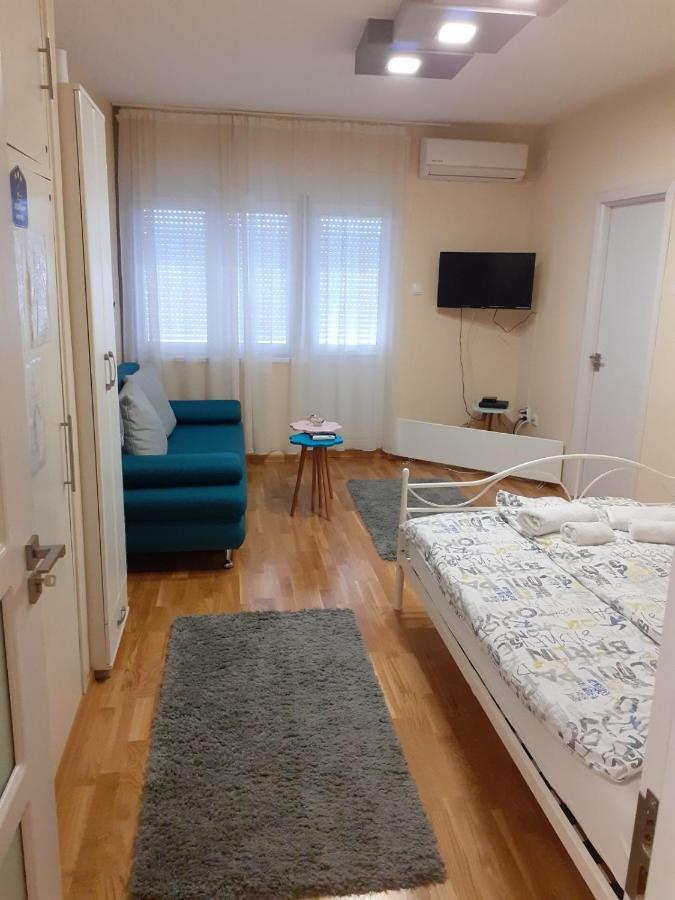 Apartment Marija Belgrado Exterior foto